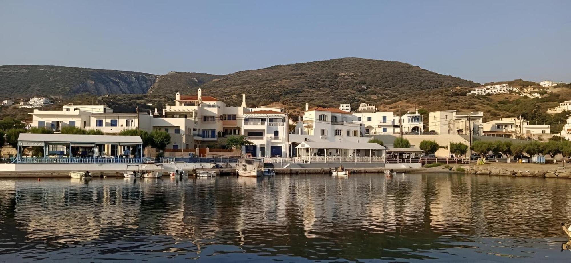 Sea Urchin Apartments 2Nd Floor Agia Pelagia  外观 照片